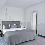 Park Plaza 4*