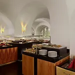 Park Plaza