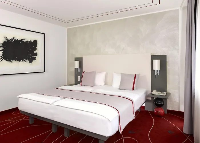 Park Plaza ホテル 4*