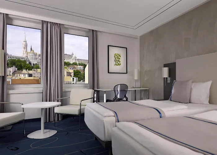 ホテル Park Plaza 4*
