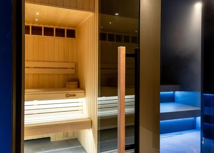 Park Plaza 4*