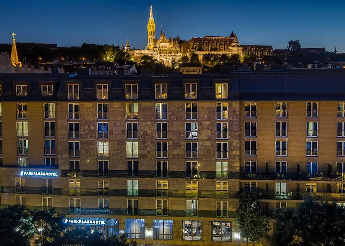 ホテル Park Plaza 4*