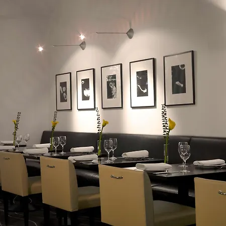 Park Plaza Ξενοδοχείο