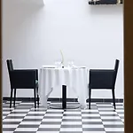 Ξενοδοχείο Park Plaza 4*