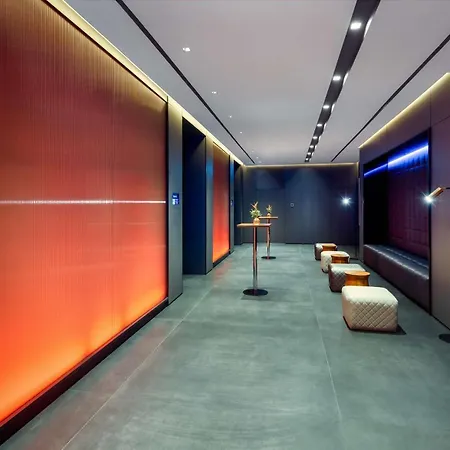 Park Plaza Szálloda